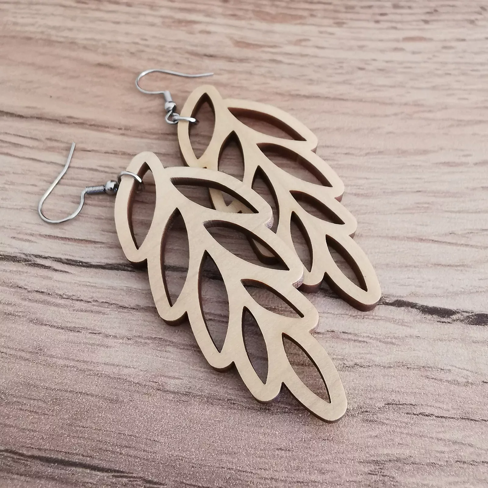Boucles d'oreilles "Derev" en bois de Peuplier