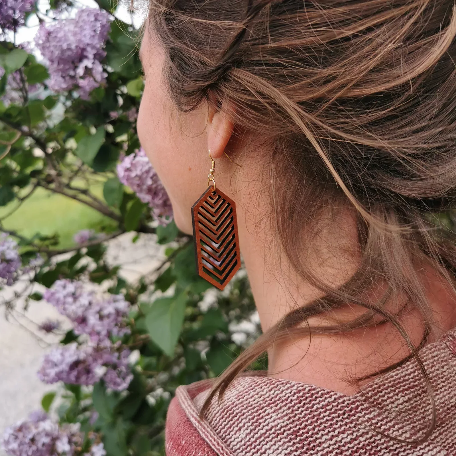 Boucles d'oreilles "Slak" en bois d'Acajou