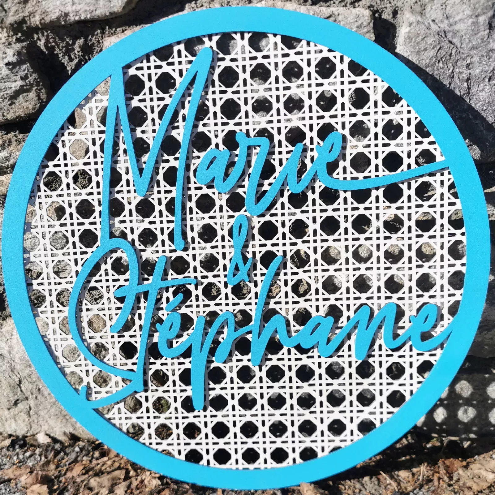 Cercle prénom(s) sur motif cannage