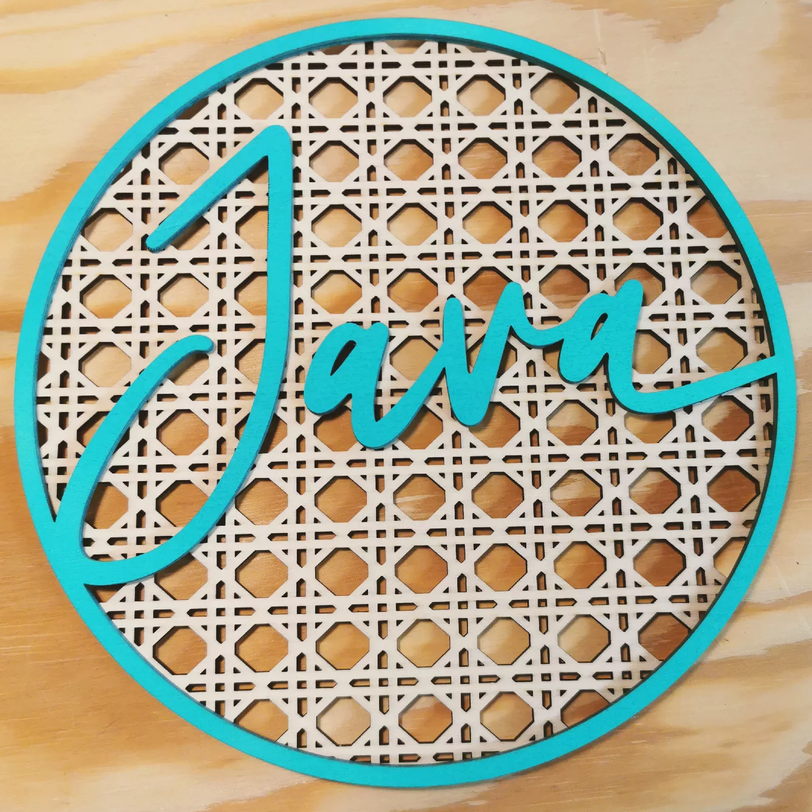 Cercle prénom(s) sur motif cannage