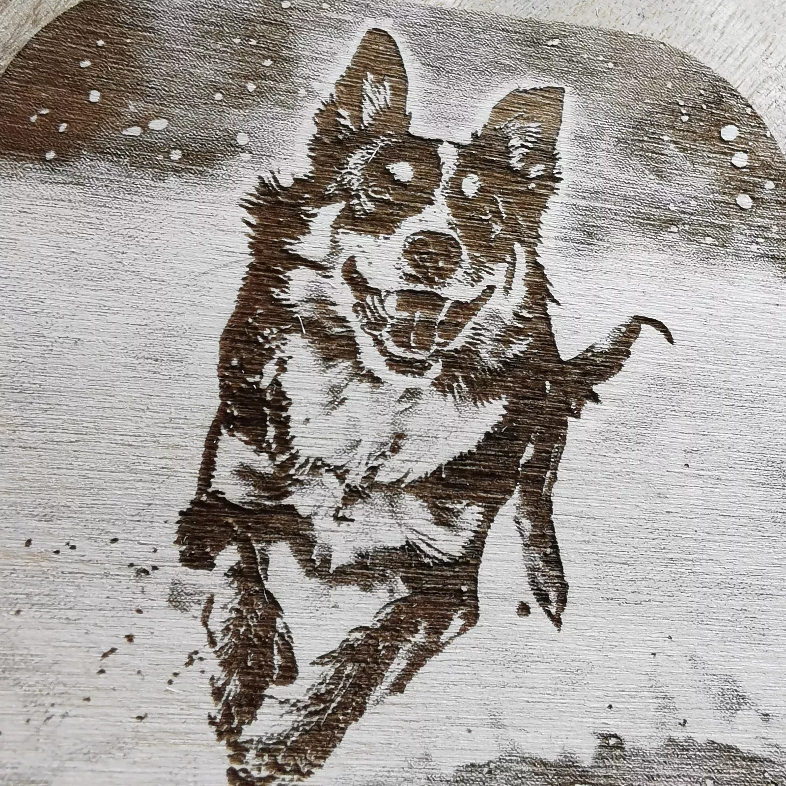 Magnet photo gravée sur bois, le parfait petit cadeau à personnaliser !