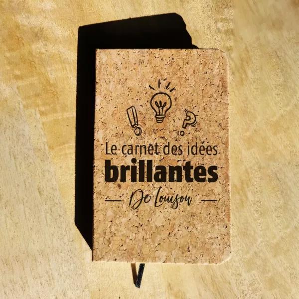 Carnet à notes / dessins en liège personnalisé au laser