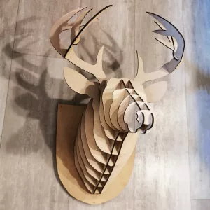 Tête de cerf en bois - Trophée mural